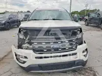 2017 Ford EXPLORER photo