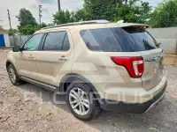 2017 Ford EXPLORER photo