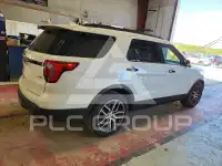 2017 Ford EXPLORER photo