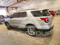 2017 Ford EXPLORER фото