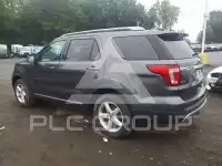 2017 Ford EXPLORER photo