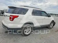 2017 Ford EXPLORER photo