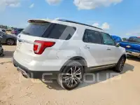 2017 Ford EXPLORER photo