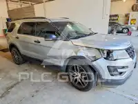 2017 Ford EXPLORER фото