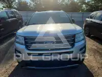 2017 Ford EXPLORER photo