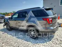 2017 Ford EXPLORER фото