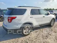 2017 Ford EXPLORER photo