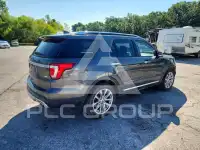 2017 Ford EXPLORER photo