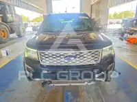 2017 Ford EXPLORER photo