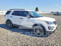 2017 Ford EXPLORER фото