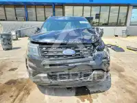 2017 Ford EXPLORER фото