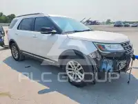 2017 Ford EXPLORER фото