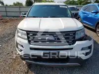 2017 Ford EXPLORER photo