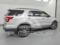 2017 Ford EXPLORER photo