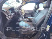 2017 Ford EXPLORER photo