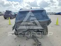 2017 Ford EXPLORER photo