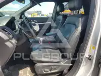 2017 Ford EXPLORER photo