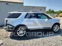 2017 Ford EXPLORER фото