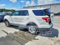 2017 Ford EXPLORER photo