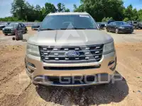 2017 Ford EXPLORER photo