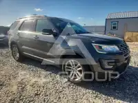 2017 Ford EXPLORER photo