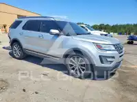 2017 Ford EXPLORER фото
