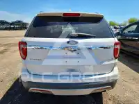 2017 Ford EXPLORER фото