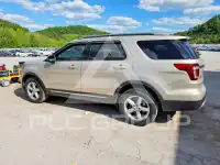 2017 Ford EXPLORER фото