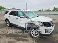 2017 Ford EXPLORER фото