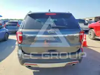 2017 Ford EXPLORER photo