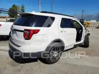 2017 Ford EXPLORER фото