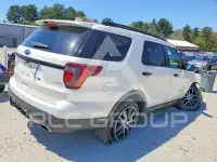 2017 Ford EXPLORER фото
