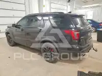 2017 Ford EXPLORER photo