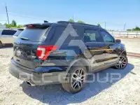 2017 Ford EXPLORER фото