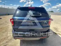 2017 Ford EXPLORER photo