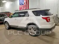 2017 Ford EXPLORER photo