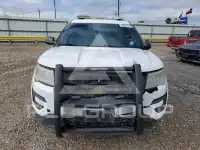 2017 Ford EXPLORER фото