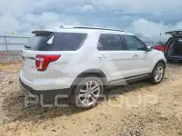 2017 Ford EXPLORER photo