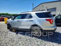 2017 Ford EXPLORER photo