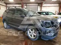 2017 Ford EXPLORER photo