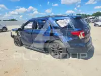 2017 Ford EXPLORER photo