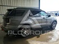 2017 Ford EXPLORER photo