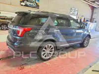 2017 Ford EXPLORER фото