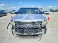 2017 Ford EXPLORER photo