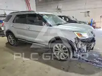 2017 Ford EXPLORER photo