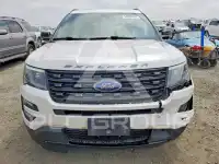 2017 Ford EXPLORER фото