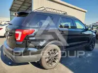 2017 Ford EXPLORER фото