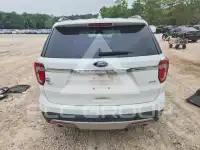 2017 Ford EXPLORER photo