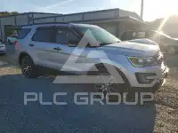 2017 Ford EXPLORER фото