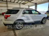 2017 Ford EXPLORER photo